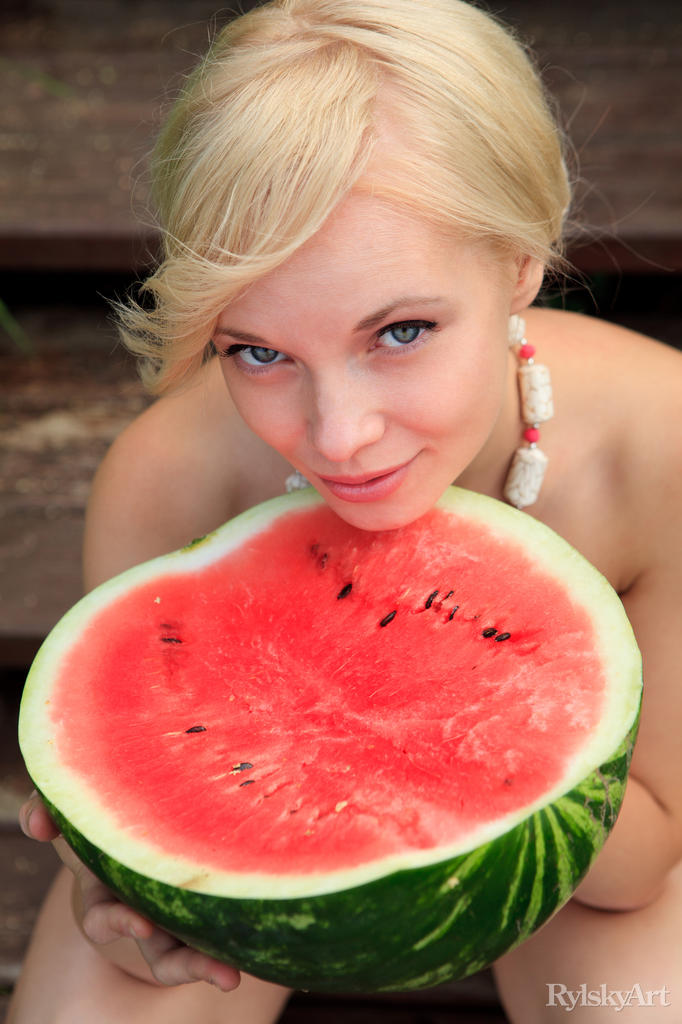 Feeona in Watermelon photo 3 of 17